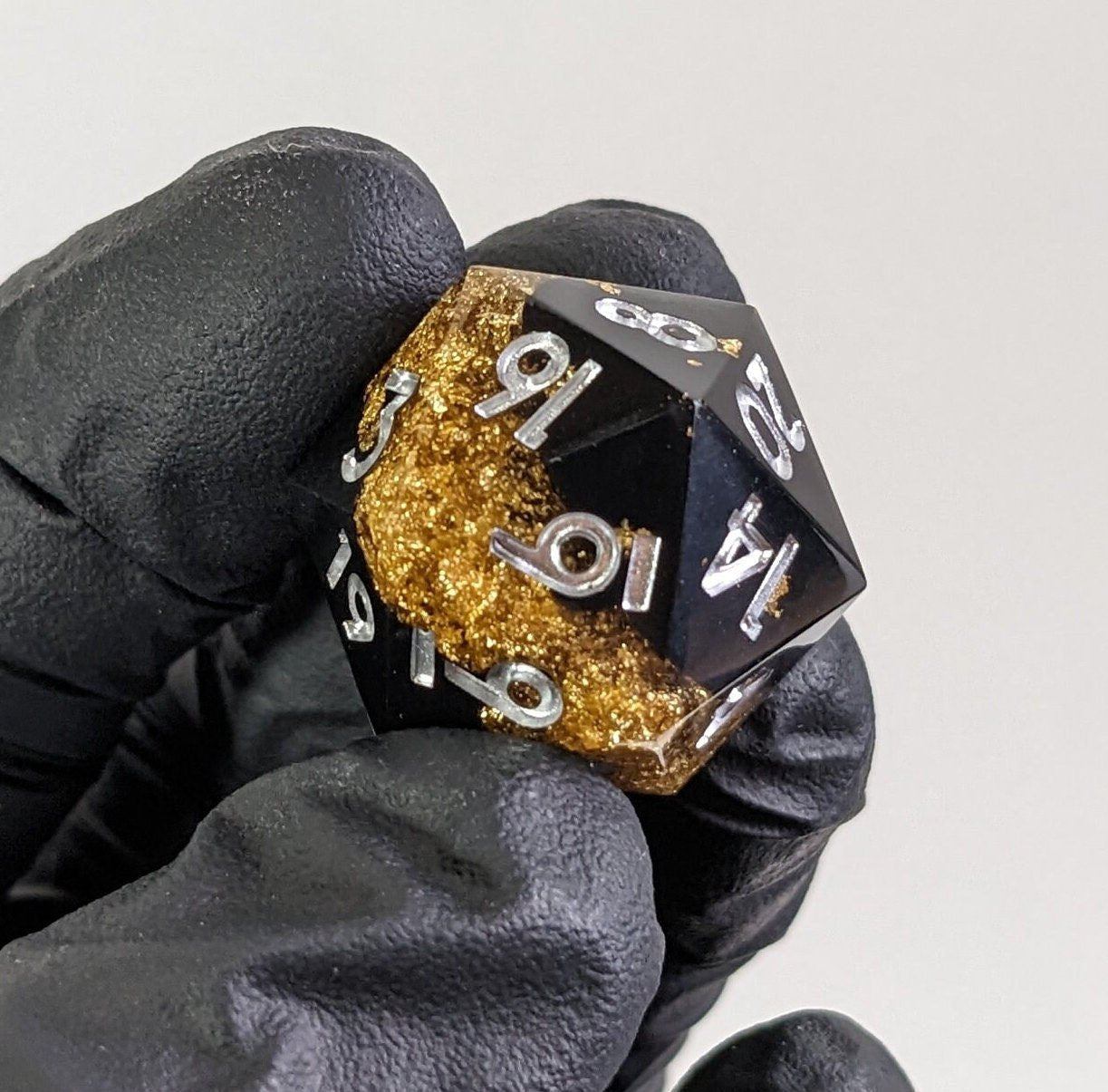 Starlit Onyx - 7 Piece Luxury D&D Dice Set