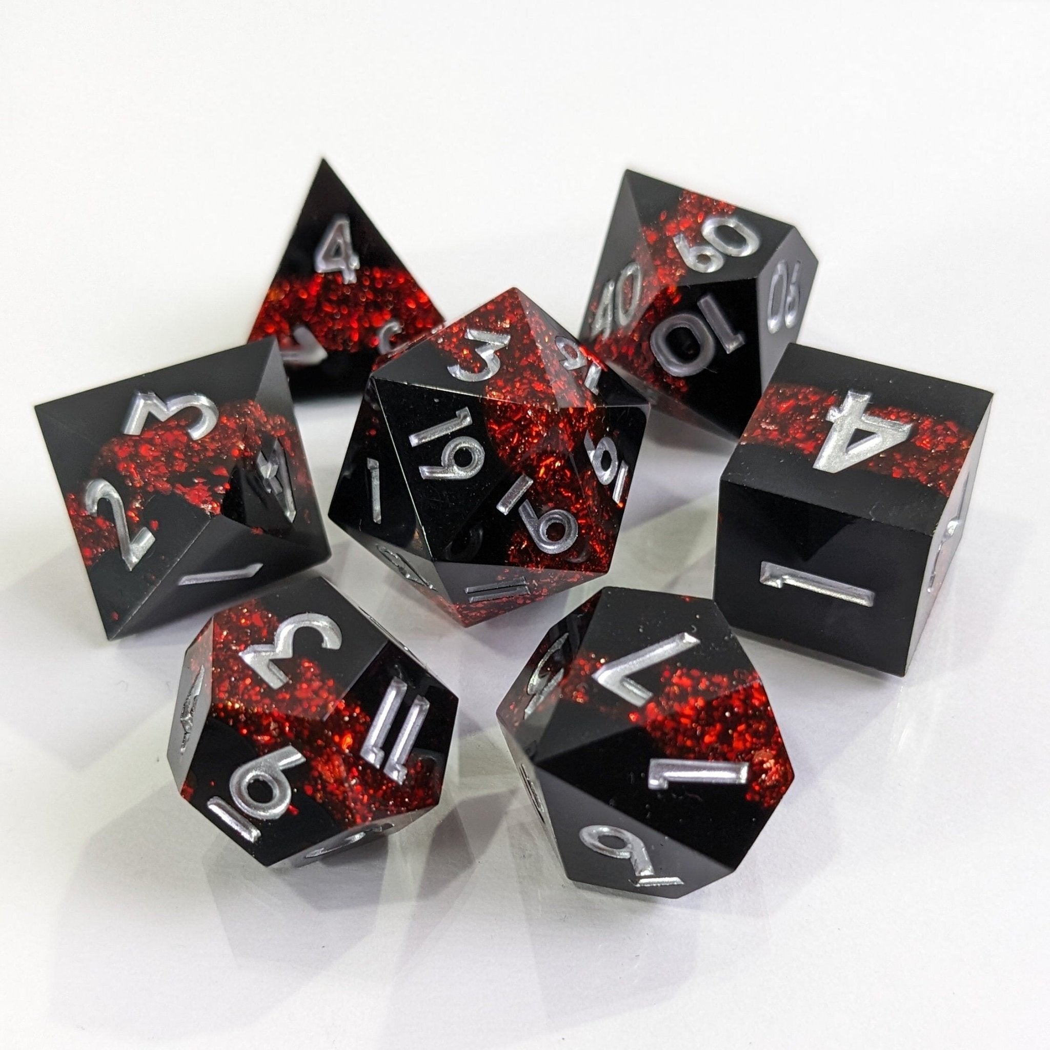Inferno Onyx - 7 Piece Luxury D&D Dice Set