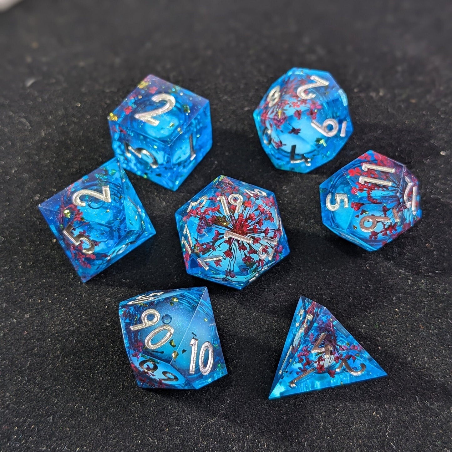 Ethereal Petal - 7 Piece Luxury D&D Dice Set